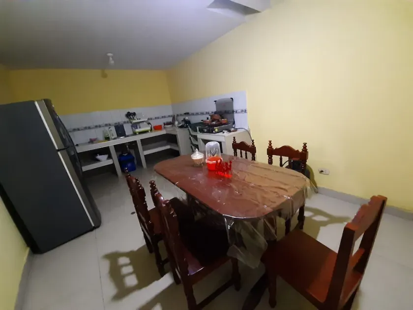 Servicio especial (cocina, lavadora y duchas con agua caliente) - Image 1