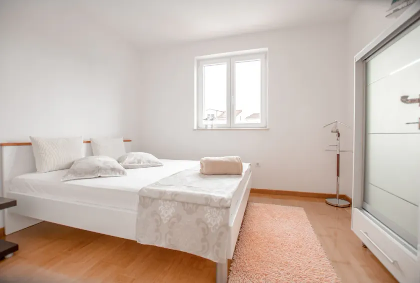 Appartement Beige beauté avec piscine, proche de la plage - Image 1