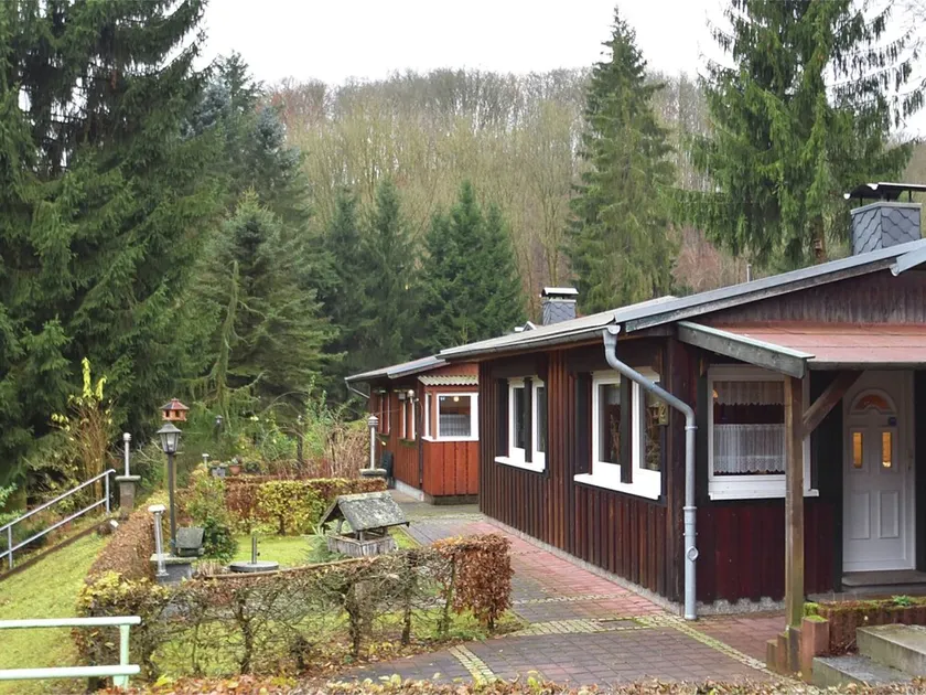 Holiday Home With Parking - Image 1