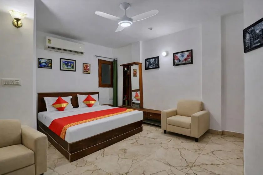 Mauryan Elite I Hotel Hauzkhas - Image 1