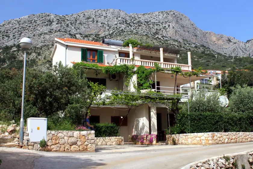 1-Zimmer-Ferienwohnung mit Terrasse und Meerblick Ivan Dolac, Hvar (A-592-c) - Image 1