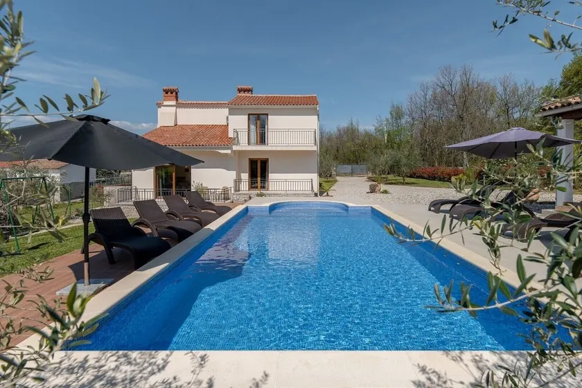 Villa Aqua in Labin, Croatia - Image 1