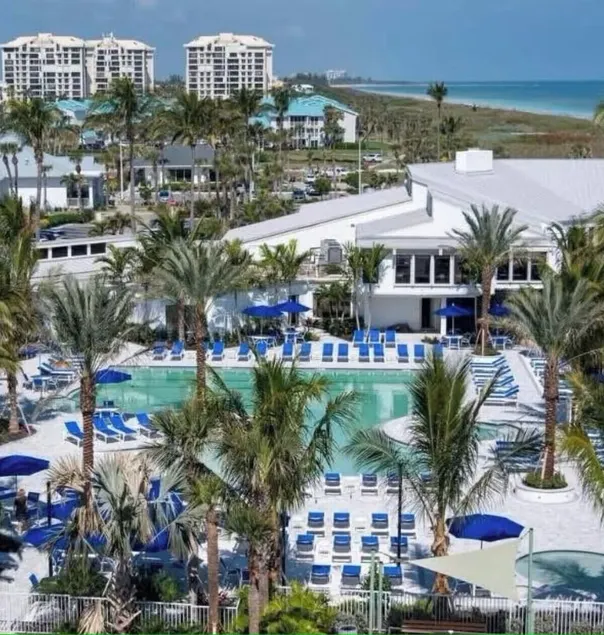 Private Beach Community w/Pickle Ball/Golf/Tennis/Restaurant and Much More - Image 1