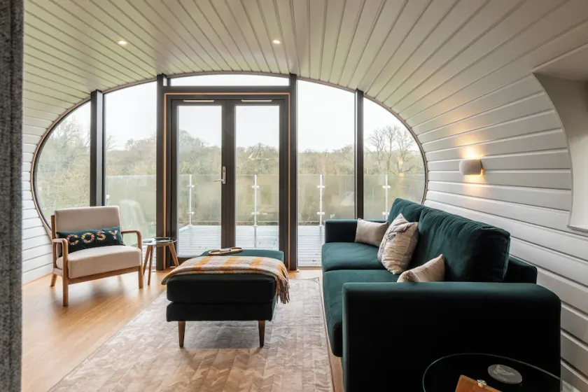 Unique 1 Bedroom Eco-Retreat in Old Chalford! - Image 1