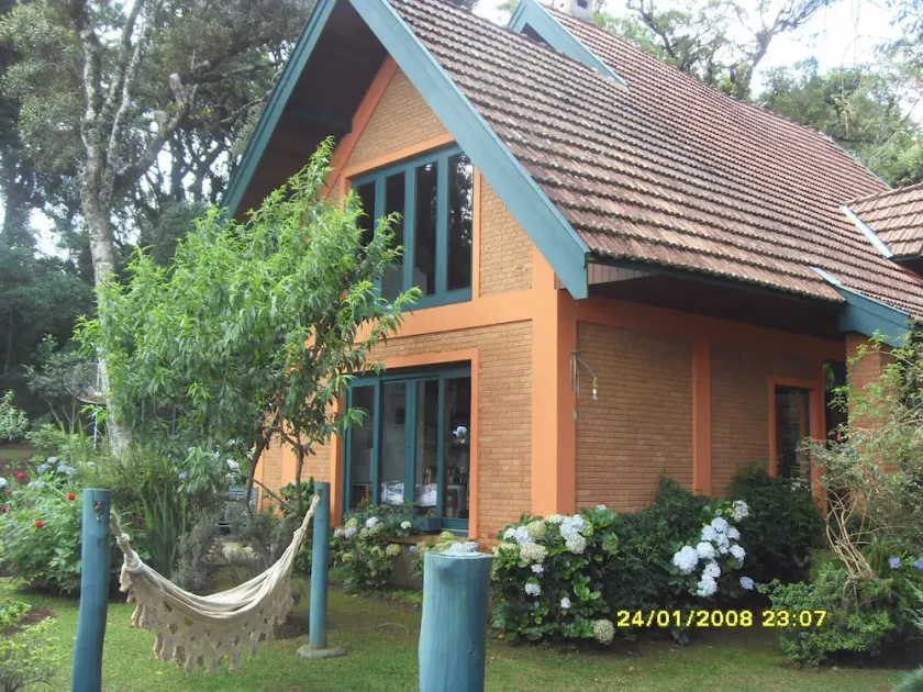 Charming townhouse in Campos do Jordão - Image 1