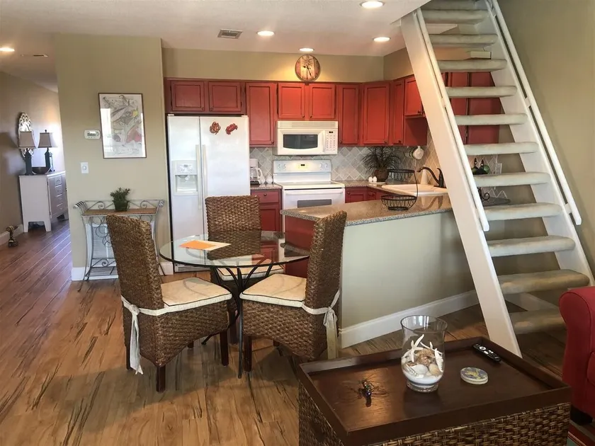 8 G Two Bedroom Condo - Image 1