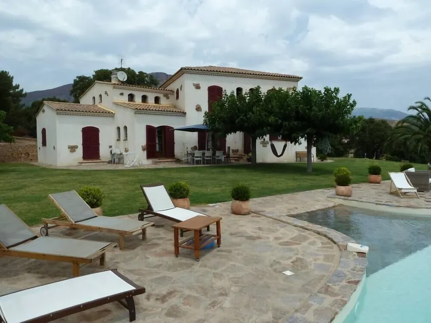 House / Villa - Afa - Image 1