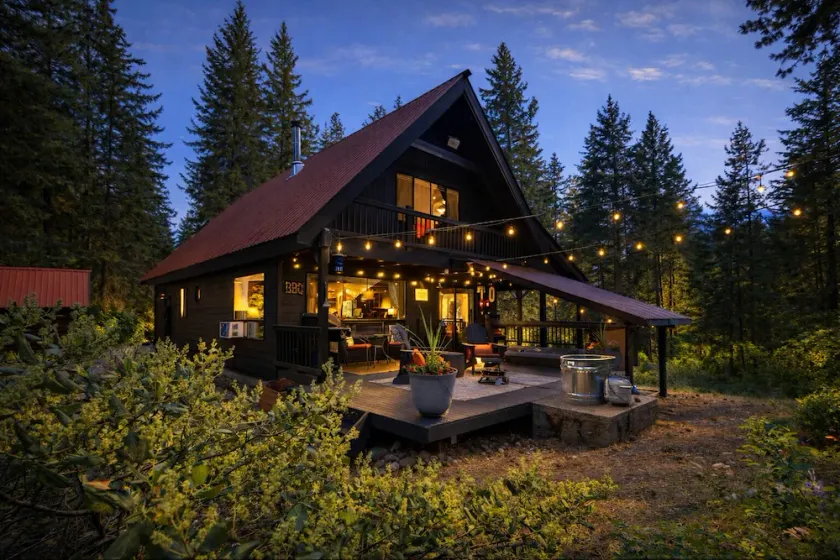 Thyme Out Cabin - Image 1