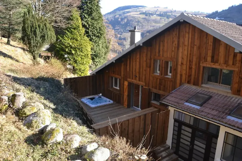 LE GITE DE MARGUERITE EN PLEINE NATURE AVEC SPA ET SAUNA - VUE PANORAMIQUE - Image 1
