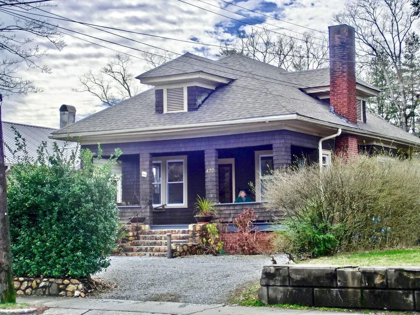 Geliebt und gepflegt! Neu renovierter moderner Bungalow! - Image 1