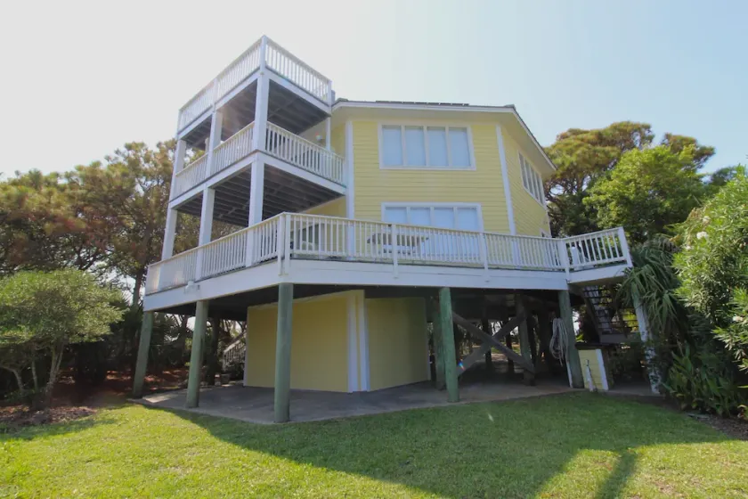 1505 Forrest - Image 1