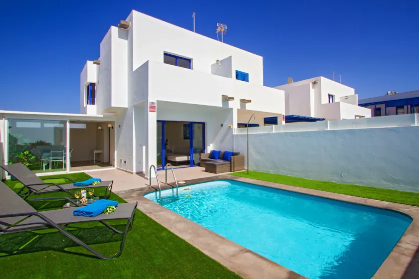 Casa Sandra 5 ***** Luxury, Exclusive Location, Ocean View, Heated Pool - Image 1
