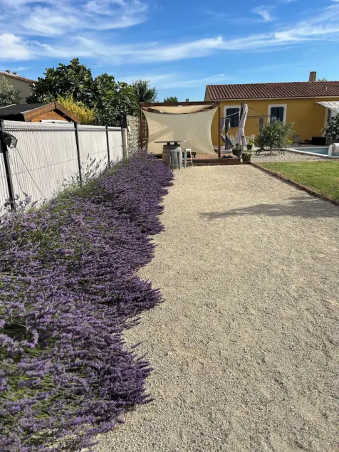 Villa au Calme Avec Piscine Situé Dans l 'enclave des Papes - Image 1