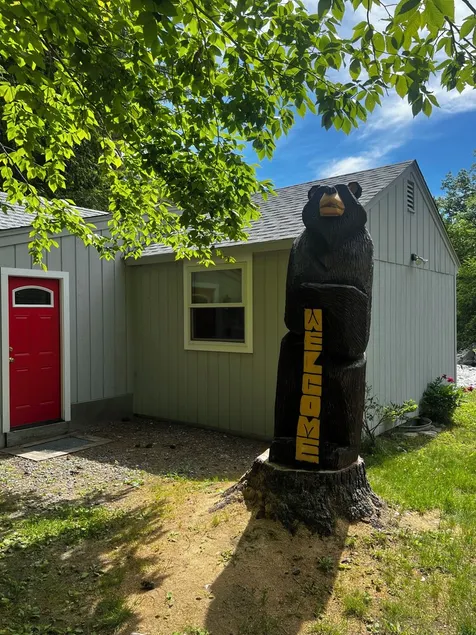 Chalet med två sovrum, charmig, lugn, flodfront - Image 1