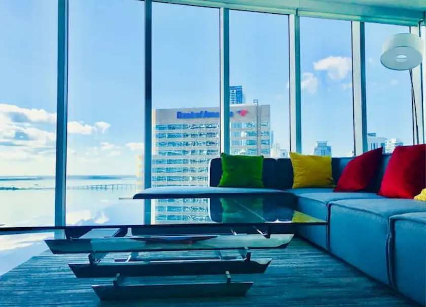 Amazing 2 Bedroom at Icon in the Heart of Brickell - Image 1
