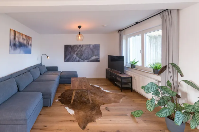 Ferienwohung Mela 65 qm für max 2 Personen mit Terrasse Unterm Apfelbaum - Image 1