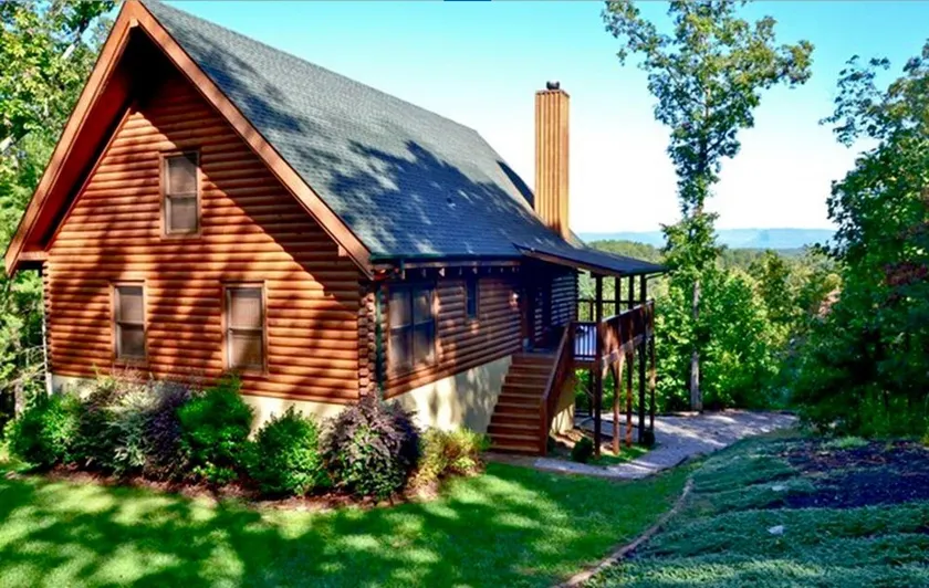 PRIVATE LOG CABIN WITH INCREDIBLE VIEW - ONLY 4 MILES TO LAKE JAMES - - Image 1