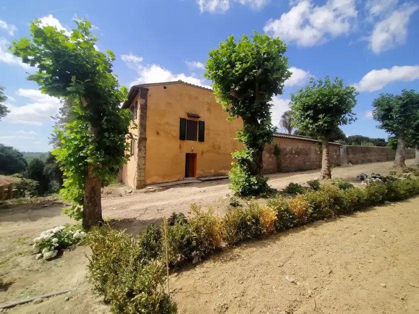 The garden house - Image 1