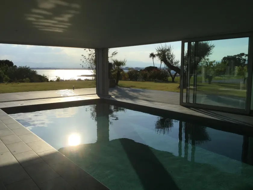 Roses: Magnificent contemporary villa with an indoor pool - Image 1