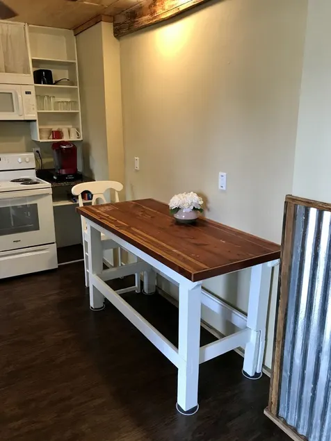Cozy Cajun Two Bedroom - Image 1