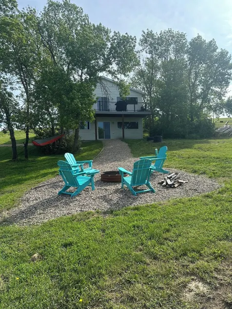 Cozy Fall Escape for Hunters & Families to Unwind, Reconnect & Make Memories - Image 1