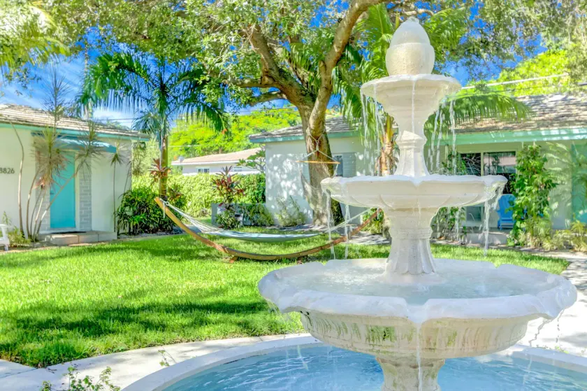 Cottages El Portal - Image 1