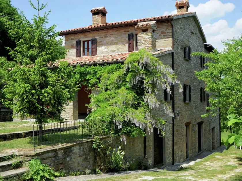 Farmhouse in Apecchio with Swimming Pool, Terrace, Garden - Image 1