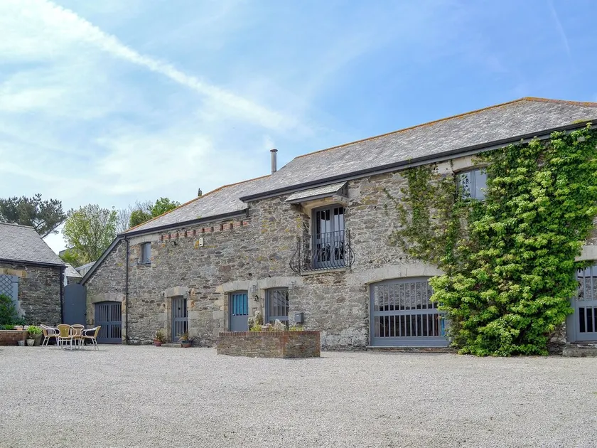 5 bedroom accommodation in St Newlyn, near Newquay - Image 1