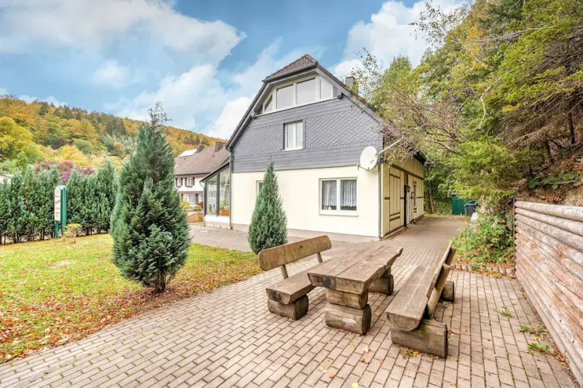 Deluxe Holiday Home in Brilon-Wald near Ski Area - Image 1