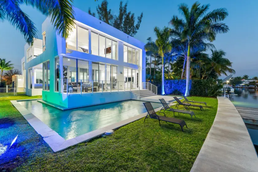 Villa Shore - Stunning Modern Villa on the Shores of Biscayne Bay - Image 1