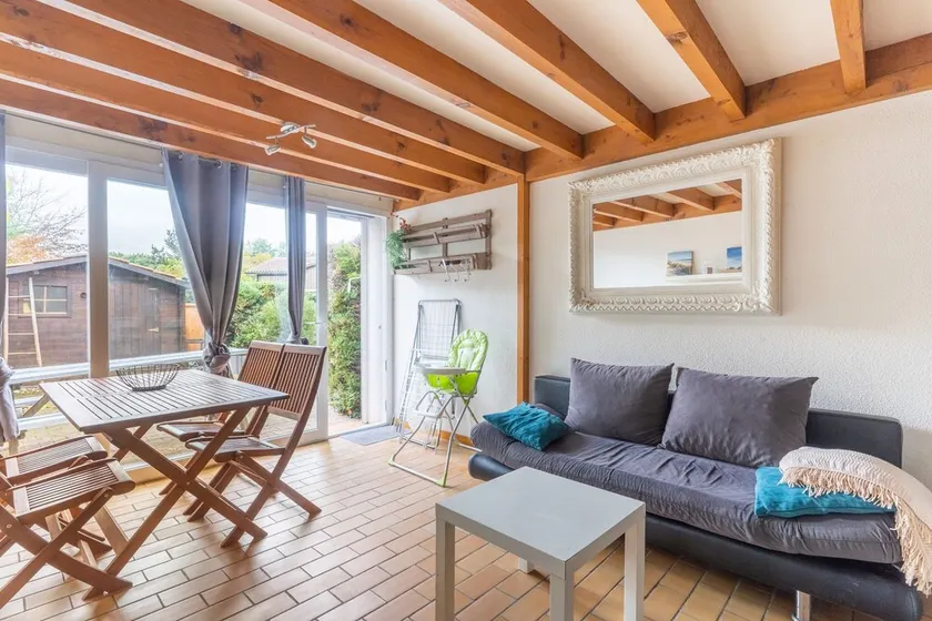 Maison de vacances \"Villa Jumelée Proche Des Plages Du\" avec Jardin & Terrasse - Image 1