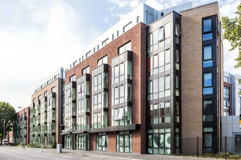 For Student Only Arbury Court in Kingston - 30mins to London Waterloo - Image 1