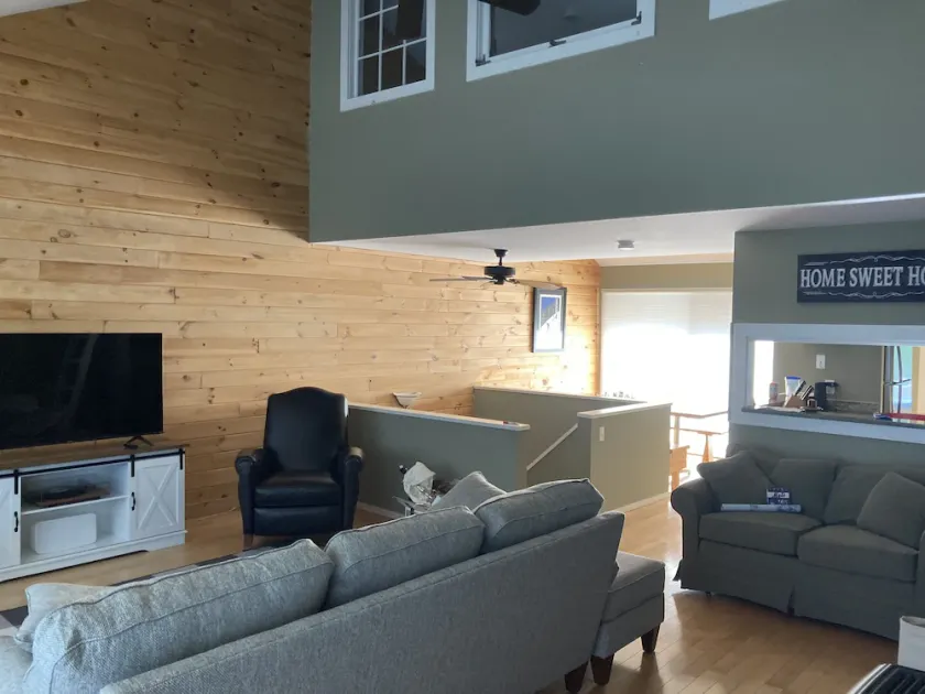 3 bedroom four season condo one mile from Sugarbush - Image 1