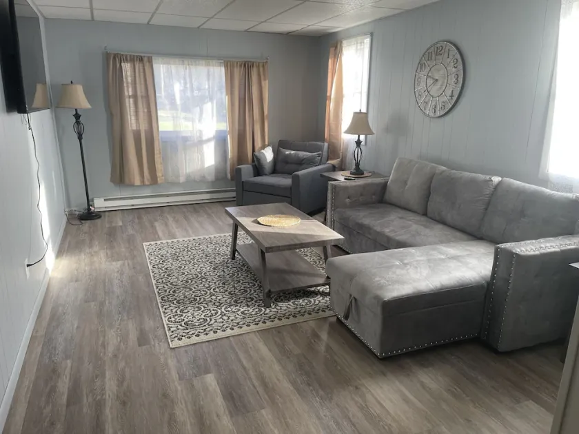 Cozy Retreat close to I-90 exit 30, Cooperstown, and Utica  - Image 1
