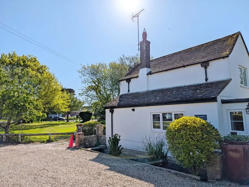 Springwell, West Wittering - una casa de campo que tiene capacidad para 4 personas en 2 dormitorios - Image 1