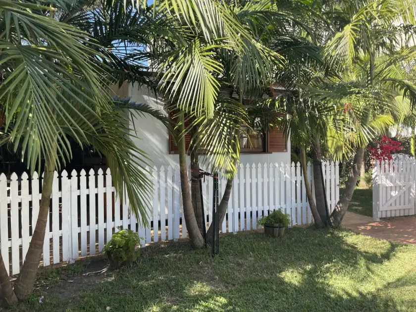 Bongaree Ocean Villa - Image 1