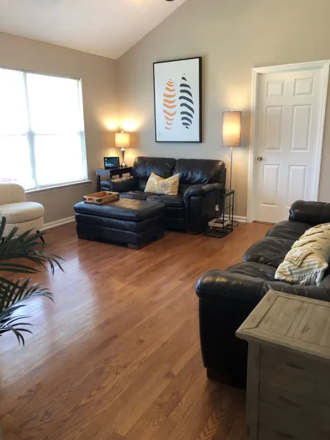 Need A Home Away From Home ?   Temporary Housing - Image 1
