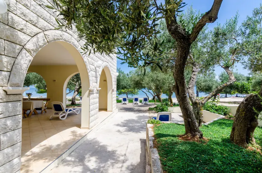 Studio flat near beach Drače, Pelješac (AS-4529-a) - Image 1