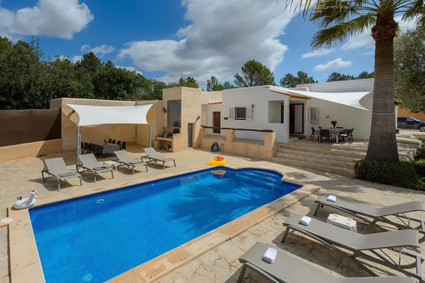 Villa Can Carreras - Vier Schlafzimmer Villa, Schläft 8 - Image 1