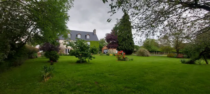 Gîte Naturaly Calm, en pleine Nature - Image 1