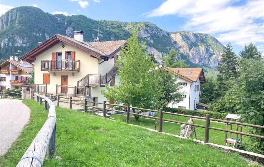 Belle maison à Fai della Paganella - Image 1