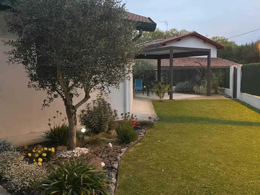 Iturri ondo - Image 1