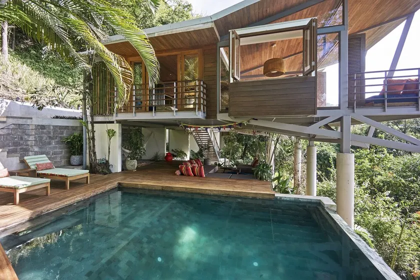 Casa Flotanta - Ocean Views, Pool & 5-Min to Beach - Image 1