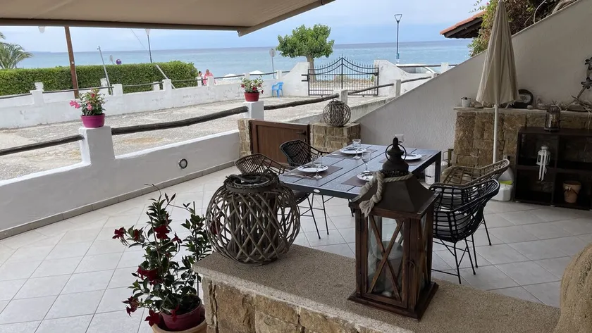 Lovely apartment few steps from the beach - Image 1