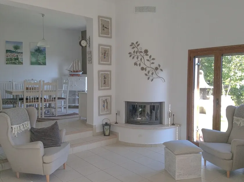Skiathos Town House - Image 1
