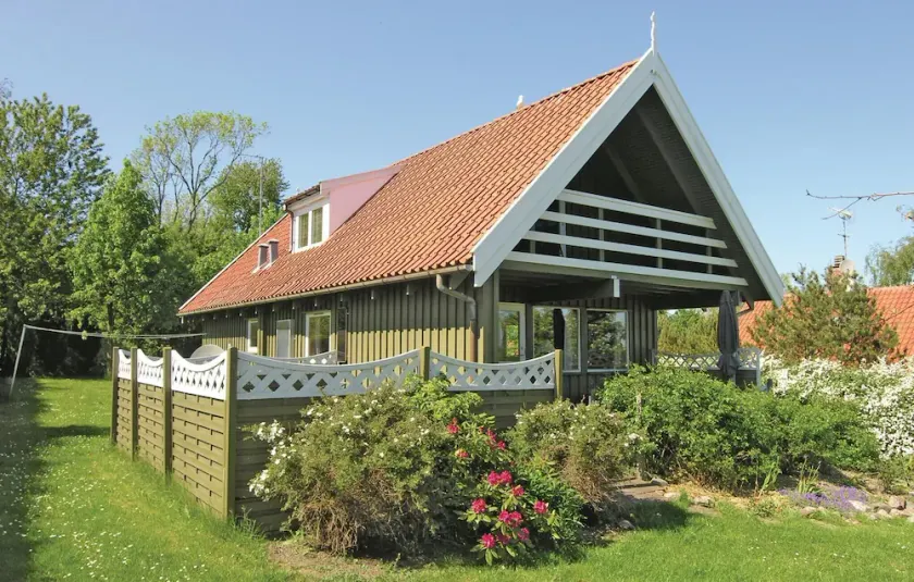Beautiful home in Gudhjem with kitchen - Image 1