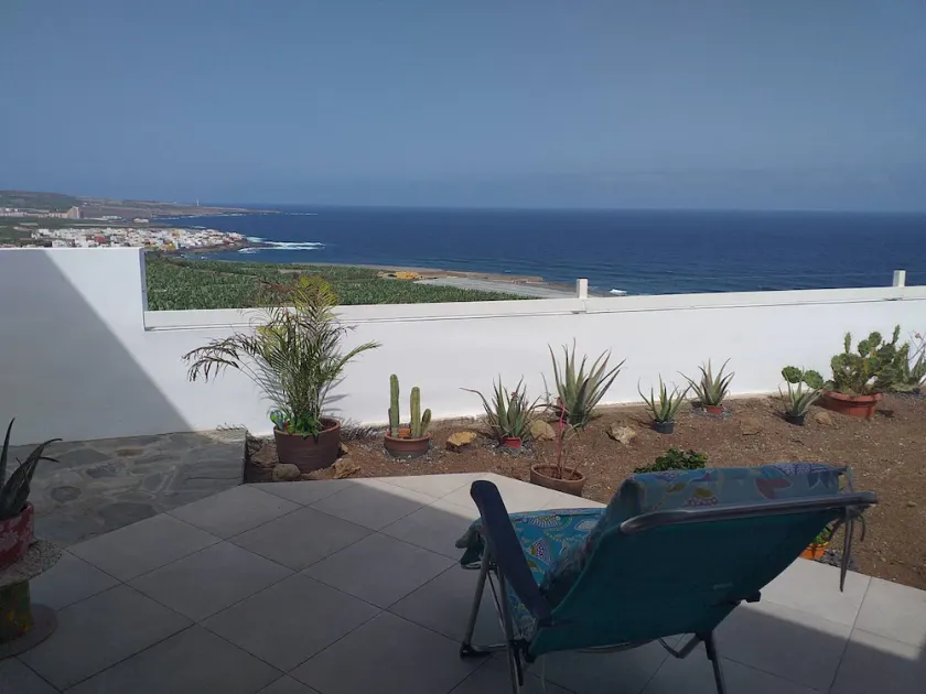 Maison de vacances avec vue mer, côte et montagne dans le nord verdoyant de Tenerife - Image 1