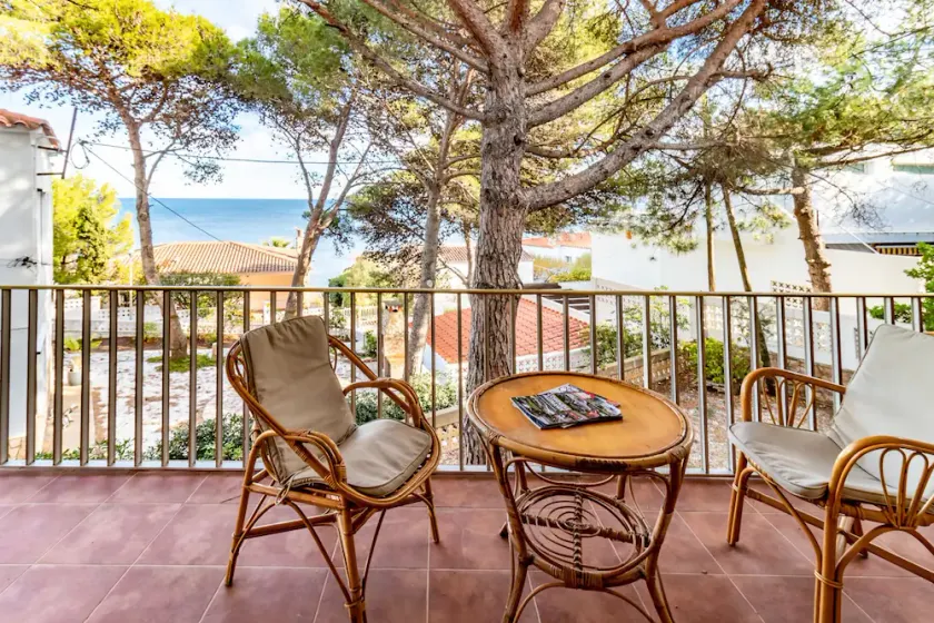Carboneras 53 - Apartamento con terraza y vistas - Image 1