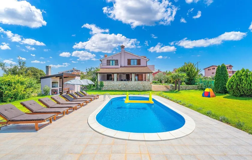 Pet Friendly Home In Bale - Image 1