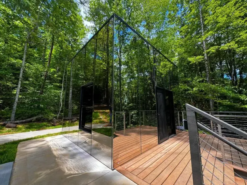 Mirror Cabin - Reflections - Image 1